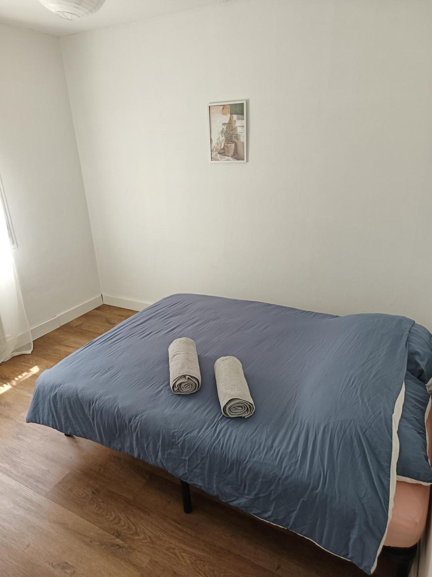 Appartement Proche Centre Ville / 3 Chambres Perpignan Exteriör bild