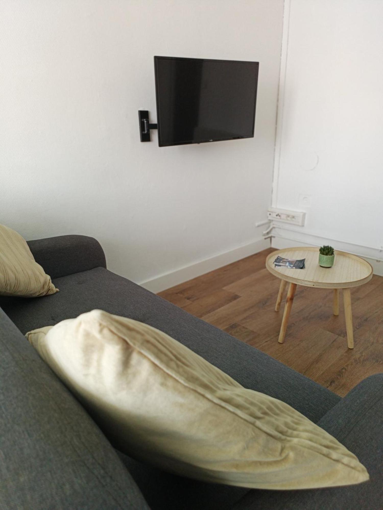 Appartement Proche Centre Ville / 3 Chambres Perpignan Exteriör bild